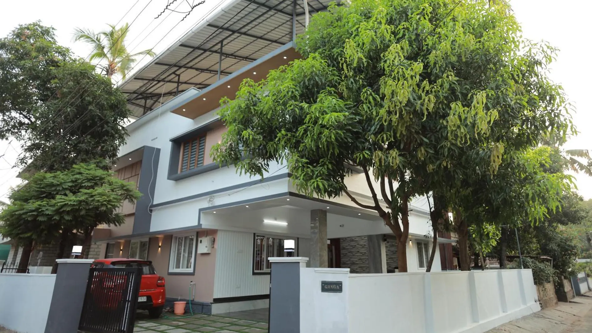Contatti di Ganga Homes Rooms Only